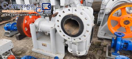 Bomba centr�fuga para polpas abrasivas aplica��es pesadas Goulds Pumps