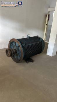 Motor eletrico com 450 cv WEG