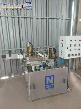 Rotuladora autom�tica de latas potes frascos cil�ndricos Neife