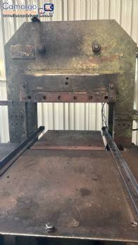 Prensa hidr�ulica de borracha 500 x 500 com pist�o de 400 mm