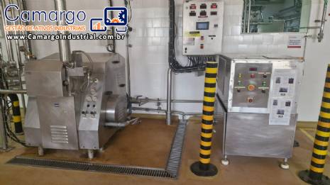Homogeneizadorem a�o inox para l�quidos Treu 750 at� 2230 litros por hora