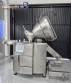 Embutideira � v�cuo com torcedor e com tombador elevador Handtmann at� 6.000 kg por hora